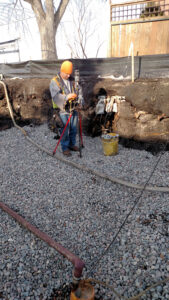 Survey while de-watering