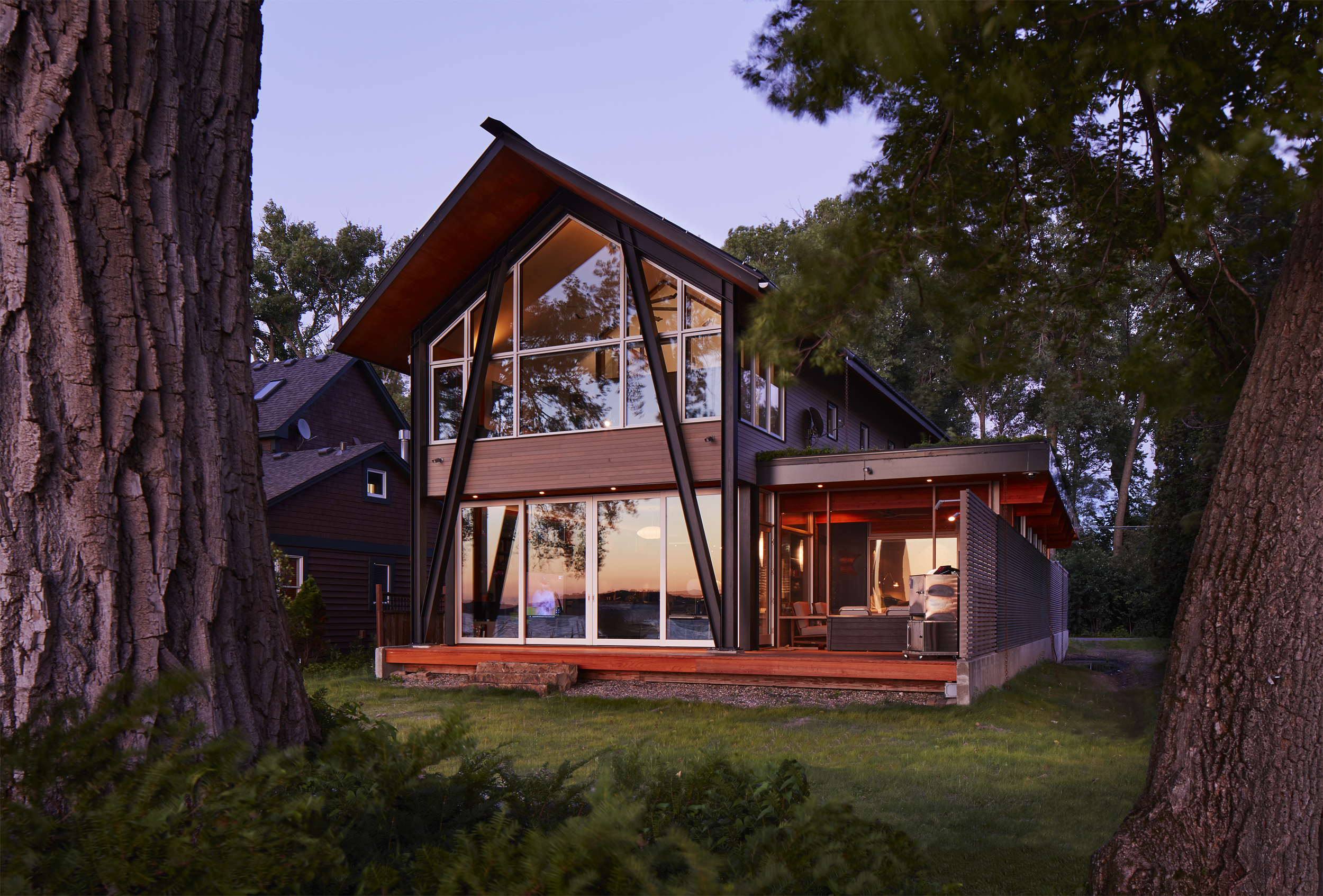 Tonka Bay New Construction